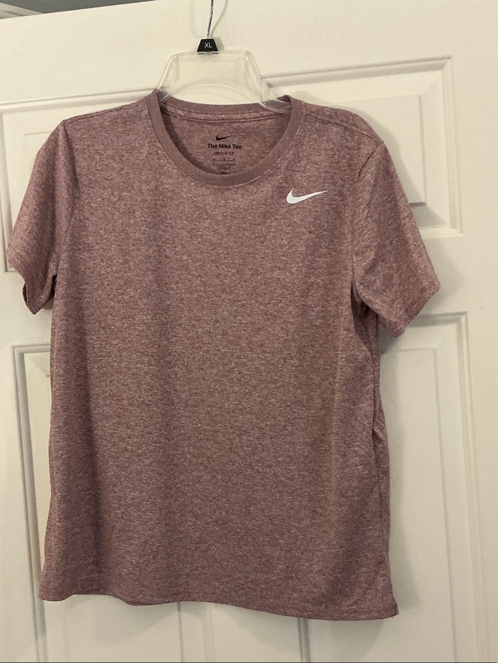 Nike Women's Dri-FIT Heather Mauve Athletic Short-Sleeve Tee size Medium